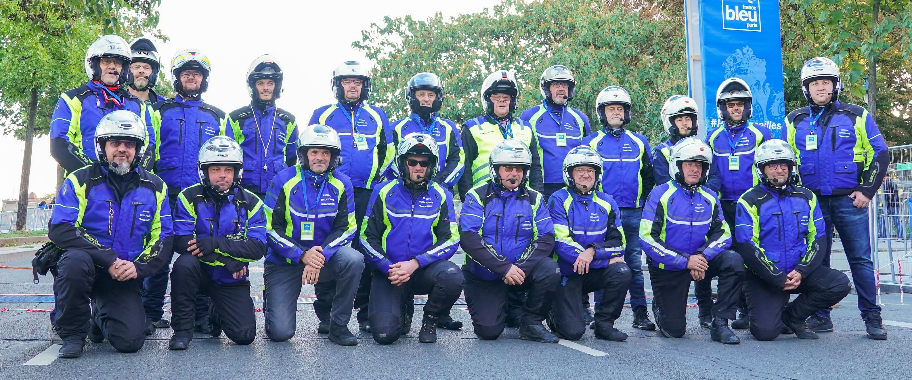 L'équipe de l'Escorte Motocycliste Francilienne